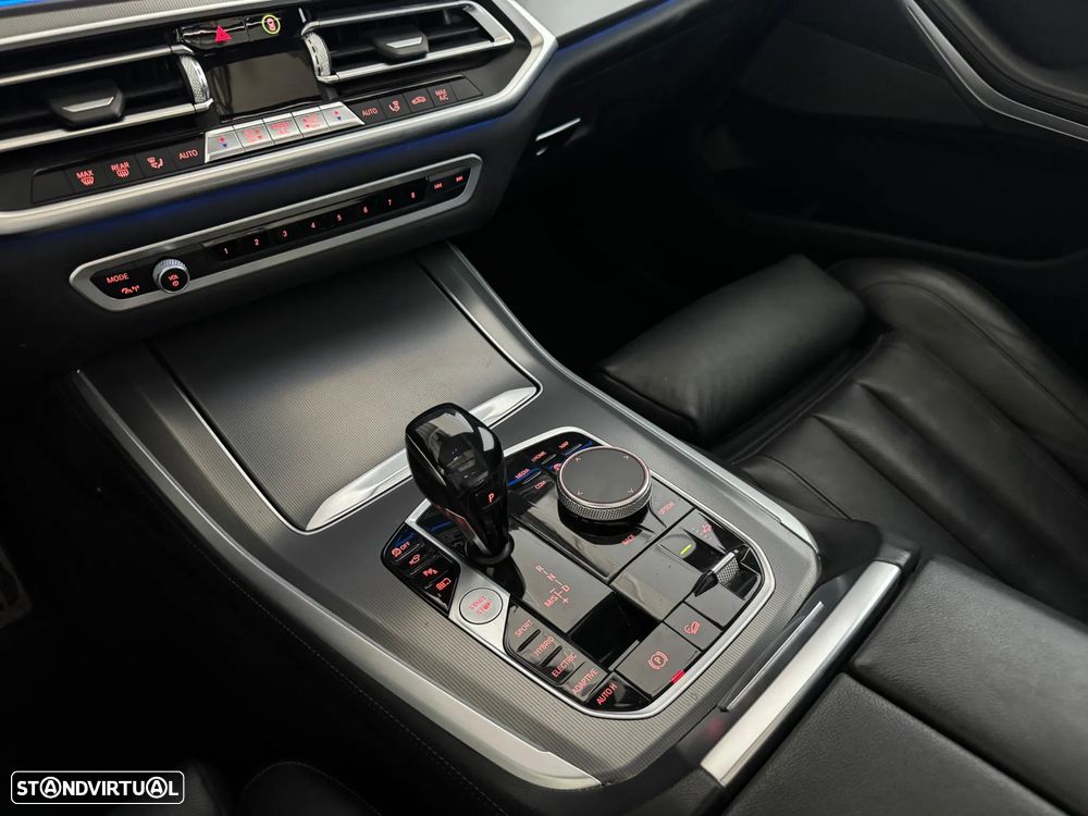 BMW X5 45 e xDrive Pack M - 19