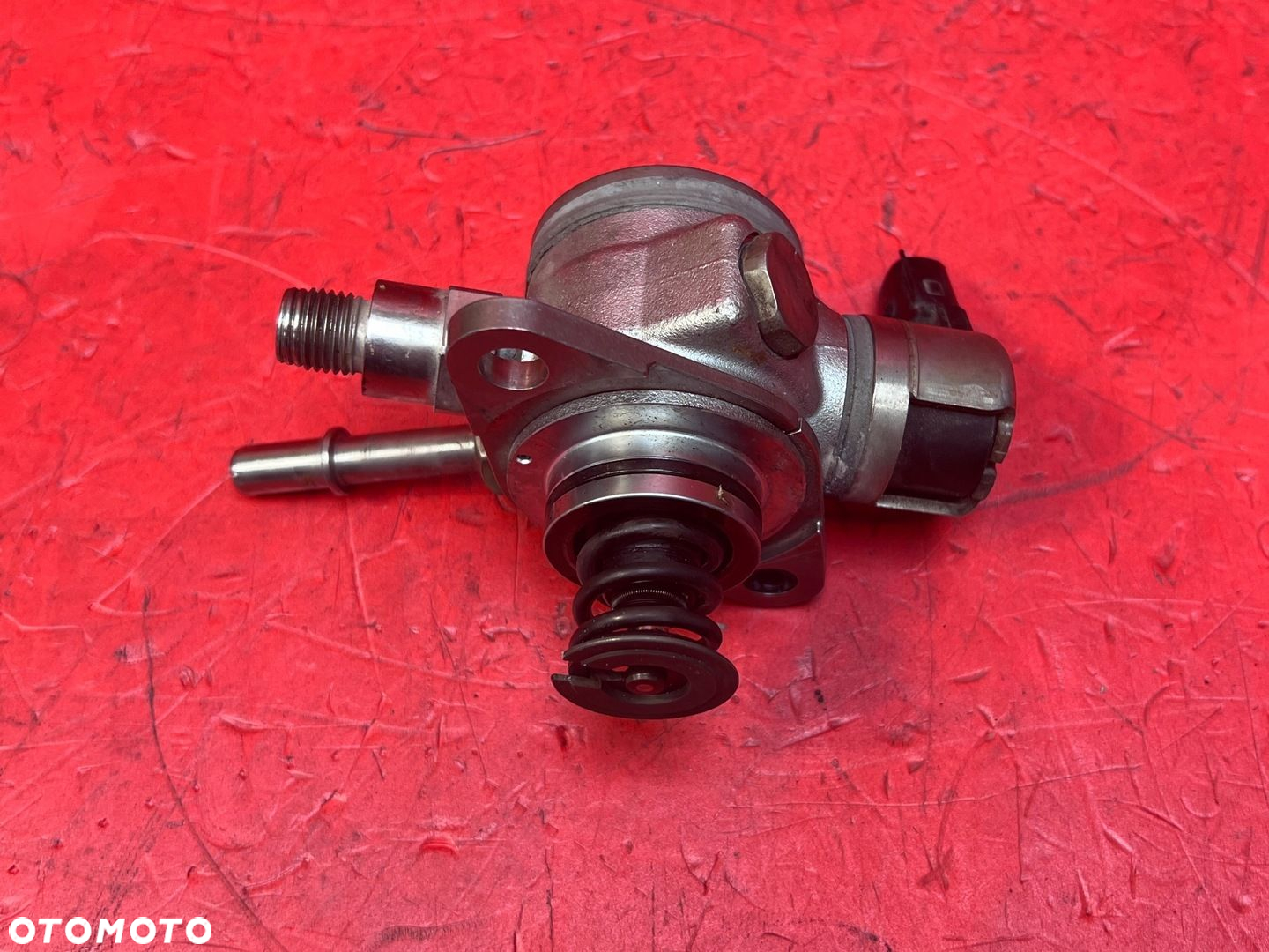 Pompa paliwa Opel Astra Adam 1.0 T B10XFT LE1 12635709 - 3