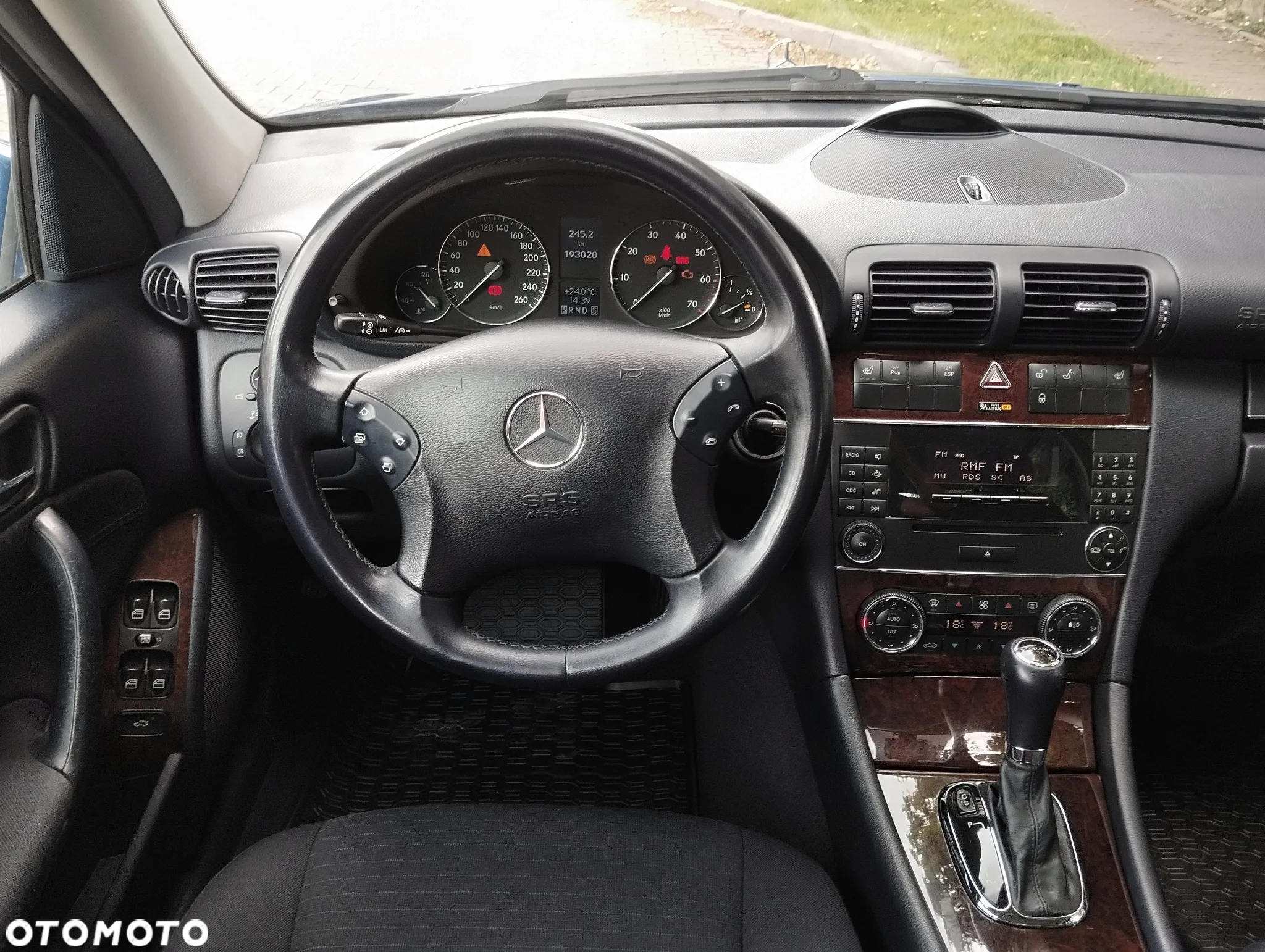 Mercedes-Benz Klasa C - 26