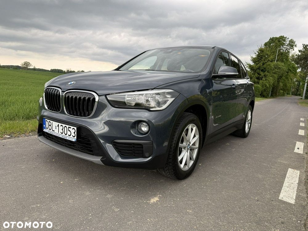 BMW X1 xDrive20i Advantage - 30