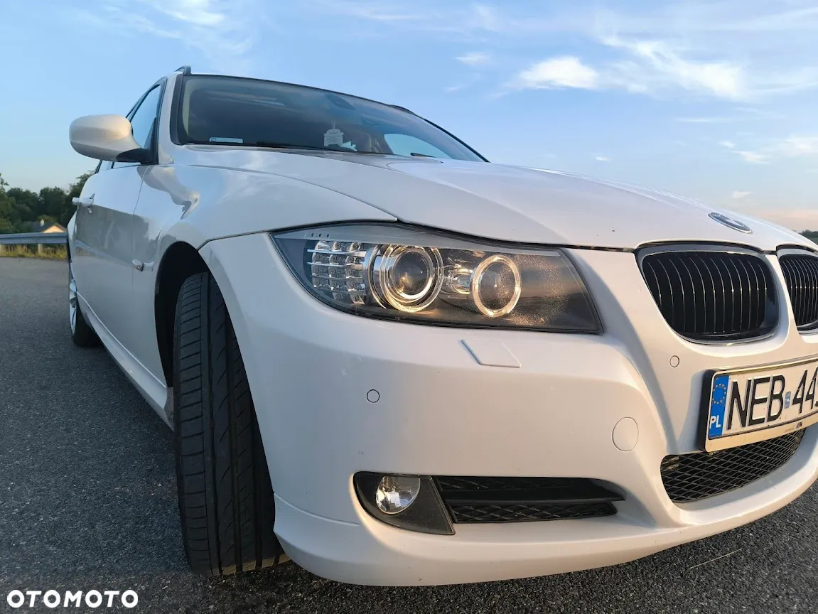 BMW Seria 3 320d xDrive DPF Touring Edition Fleet Sport - 15