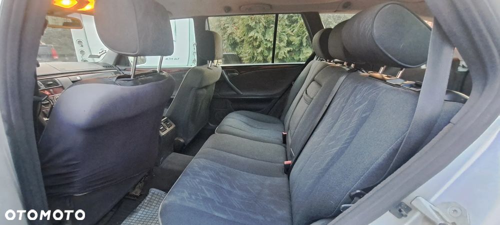 Mercedes-Benz Klasa E 200 CDI Classic DPF - 7