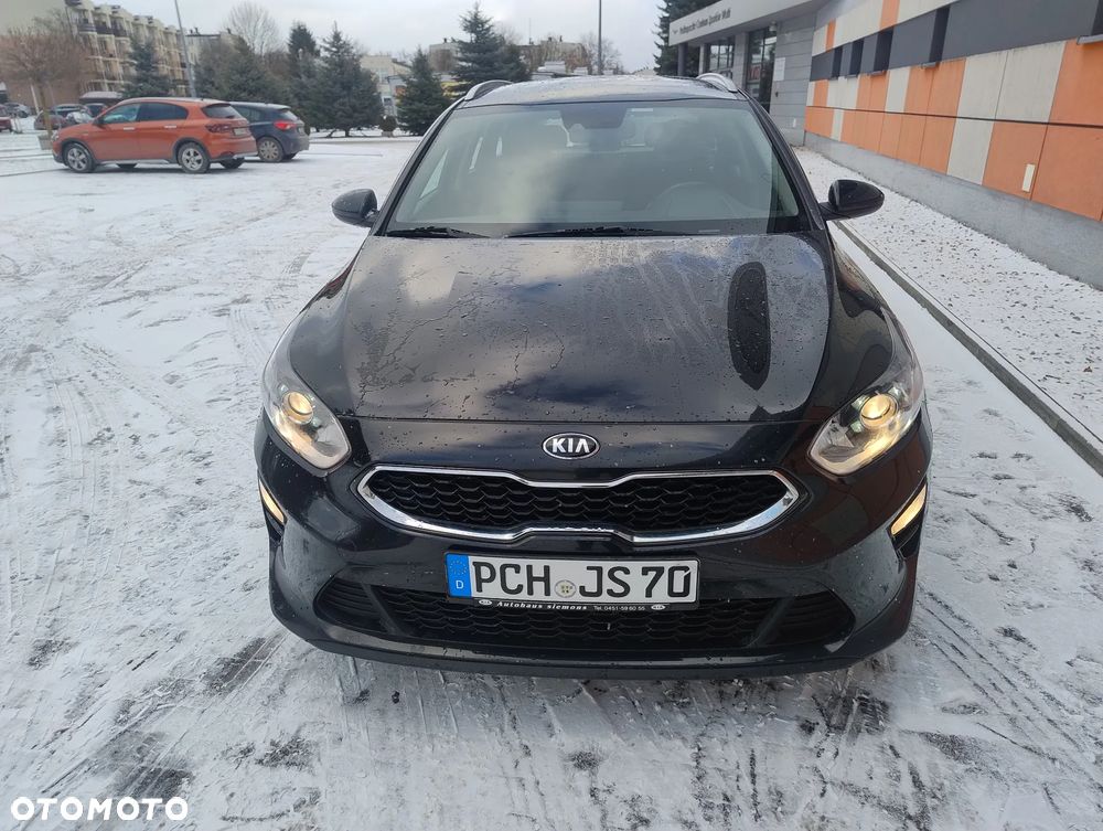 Kia Ceed 1.6 CRDi mHEV L Business Line - 5