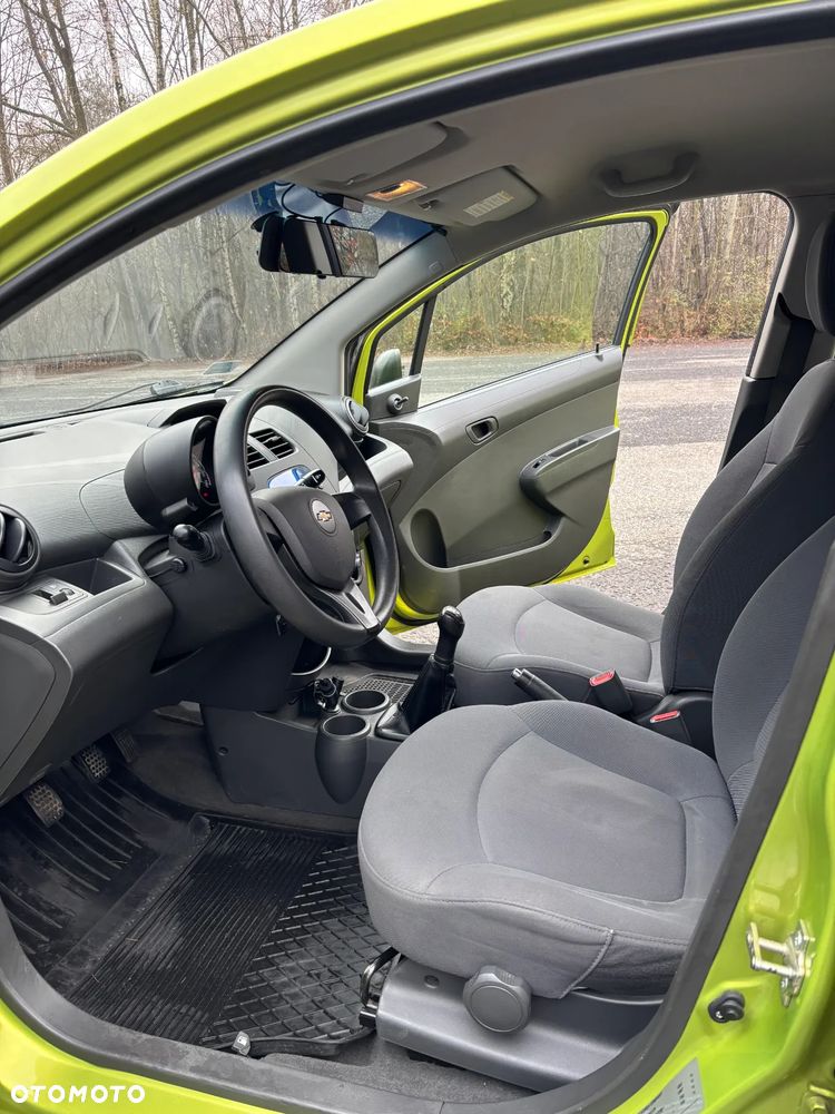 Chevrolet Spark 1.0 Base+ - 3