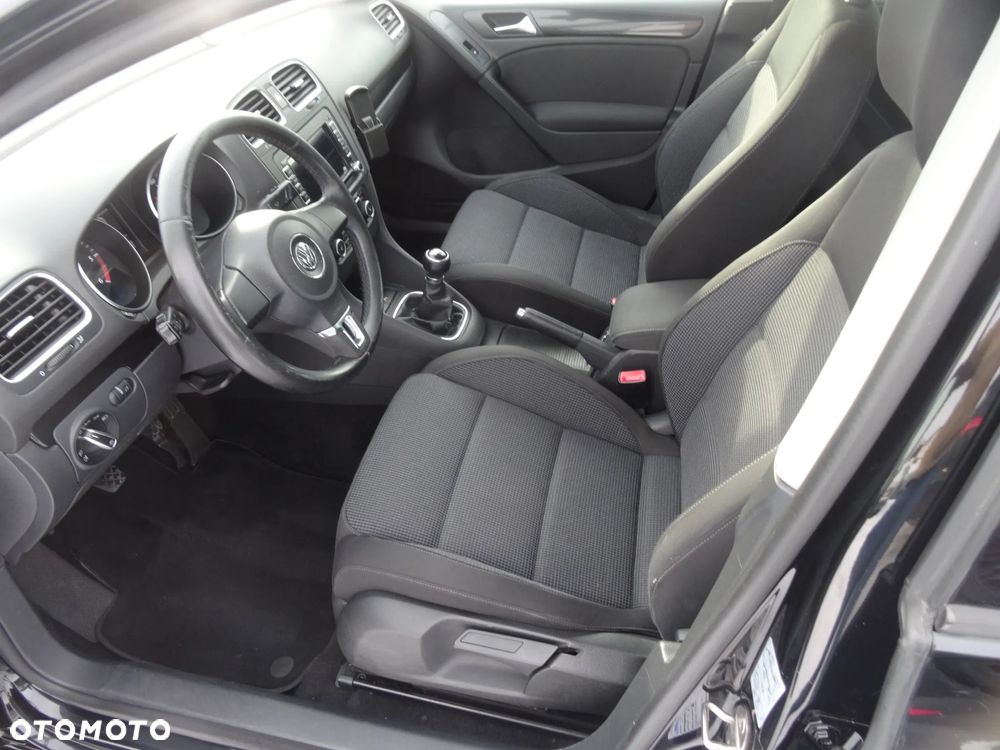 Volkswagen Golf 1.6 TDI DPF Comfortline - 11