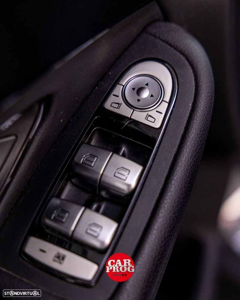 Mercedes-Benz GLC 300 de 4Matic 9G-TRONIC - 12