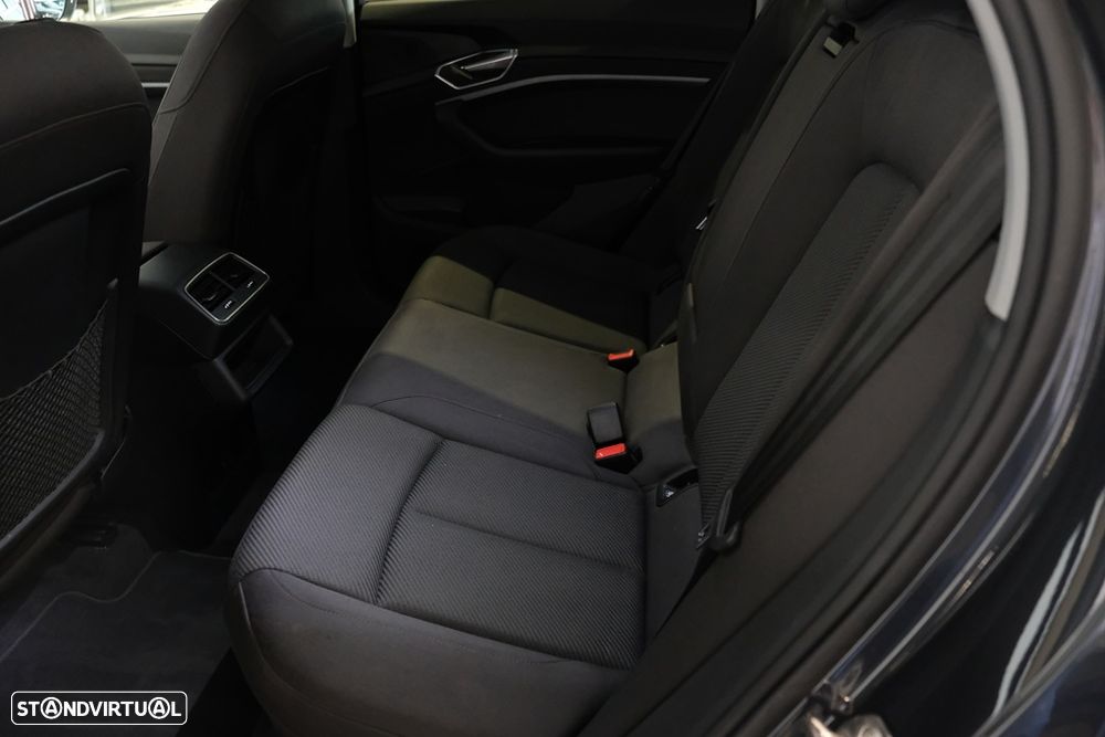 Audi e-tron 50 quattro Advanced - 13