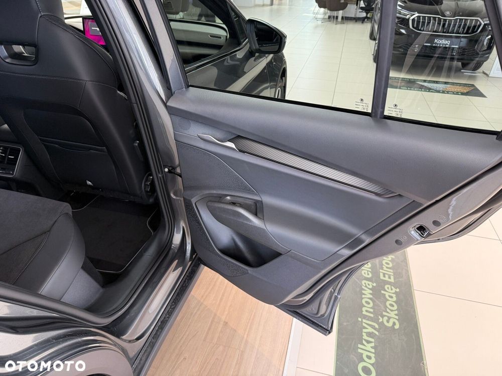 Skoda Elroq 60 63kWh Sportline - 15