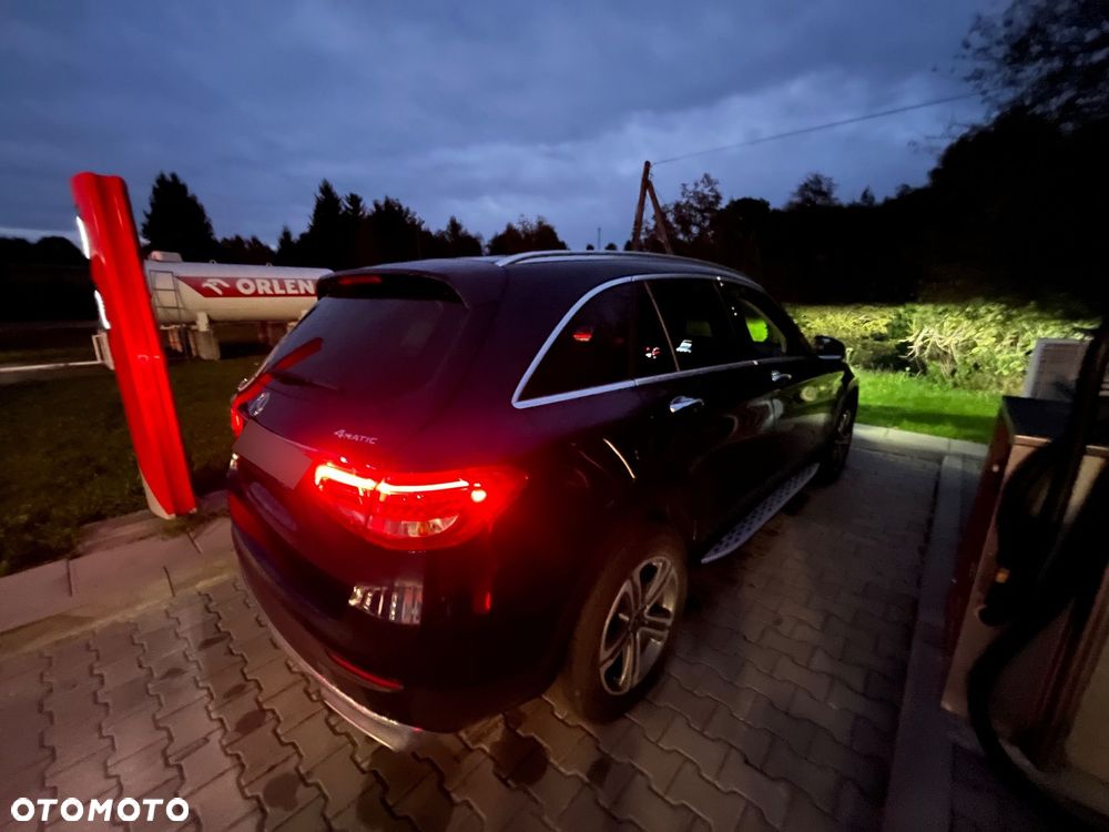 Mercedes-Benz GLC 300 4-Matic - 33