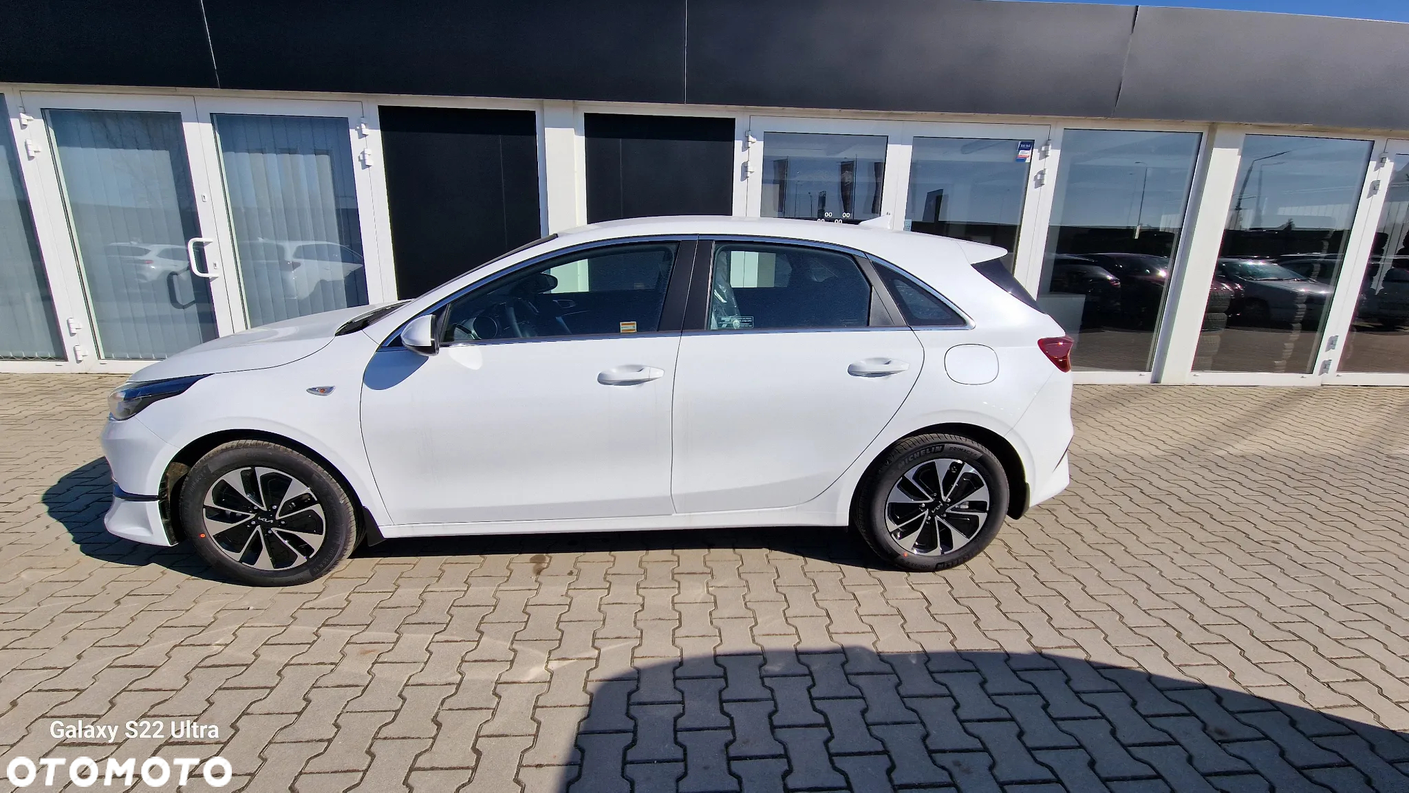 Kia Ceed 1.5 T-GDI M - 3