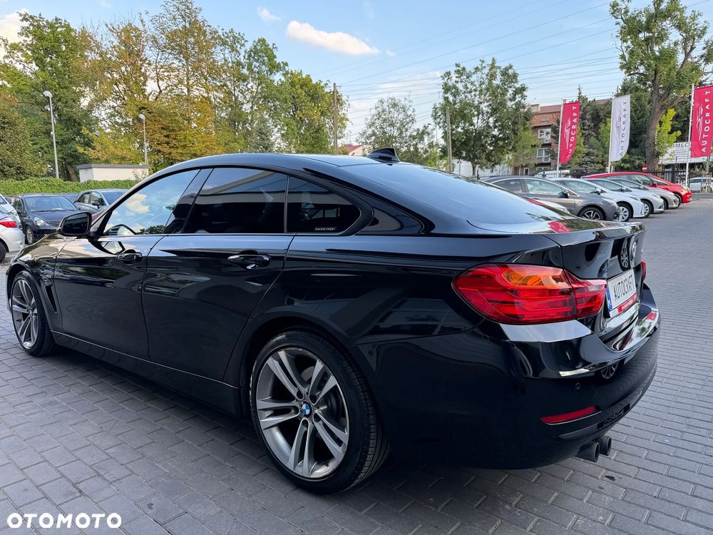 BMW Seria 4 428i Sport Line - 23