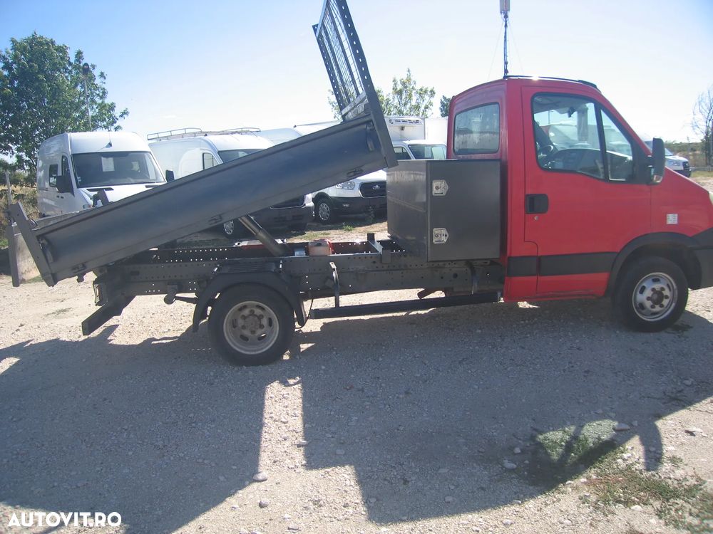 Iveco DAILY 35 C 13 , 3 LOC. BASCULABIL, CLIMA . - 9