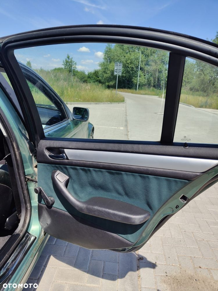 BMW Seria 3 - 15