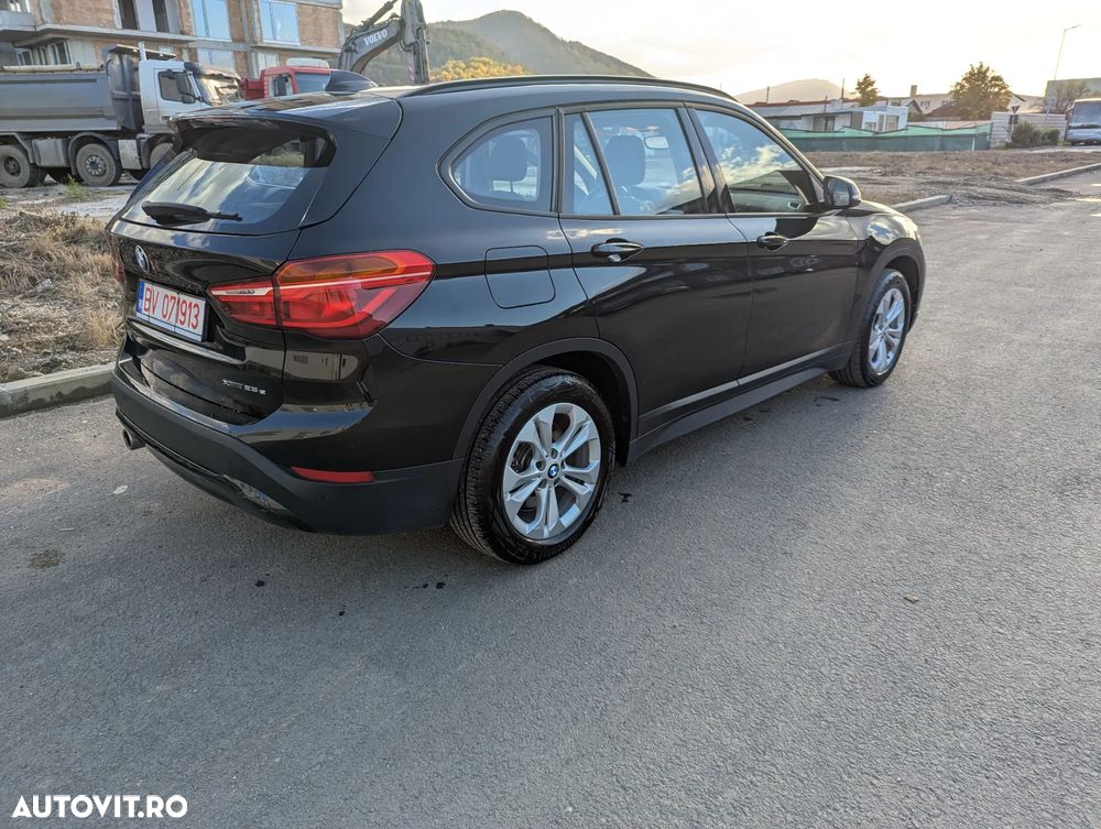 BMW X1 xDrive25e Advantage - 10