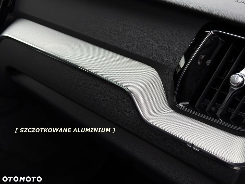 Volvo XC 60 B4 B Geartronic RDesign - 15