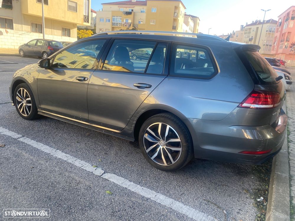 VW Golf Variant 1.6 TDi R-Line DSG - 6
