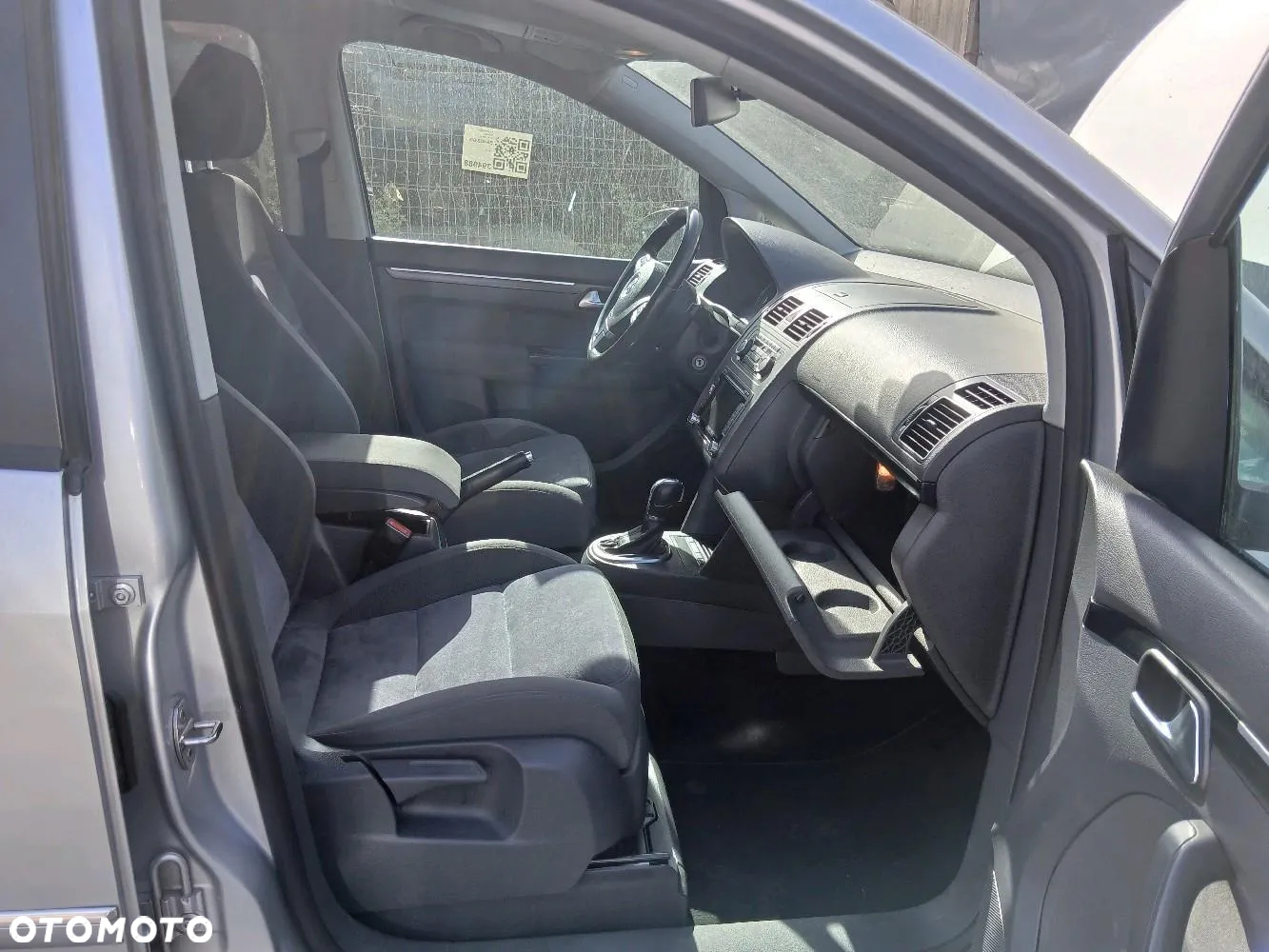 Volkswagen Touran 1.6 TDI DPF Comfortline DSG - 10