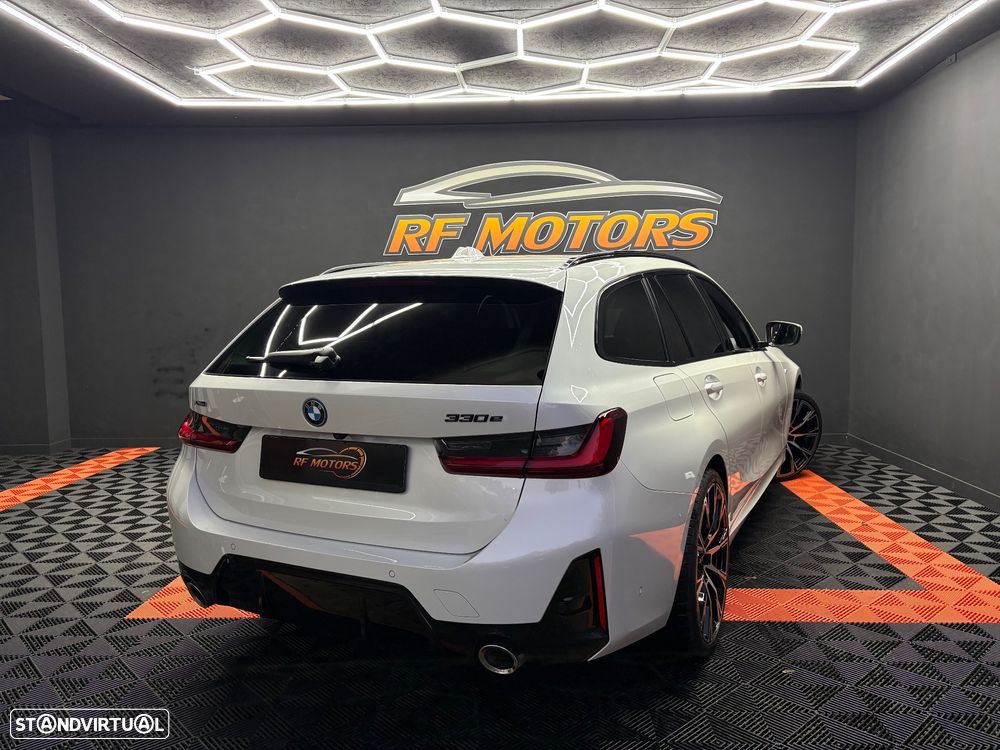 BMW 330 e xDrive Aut. M Sport - 9