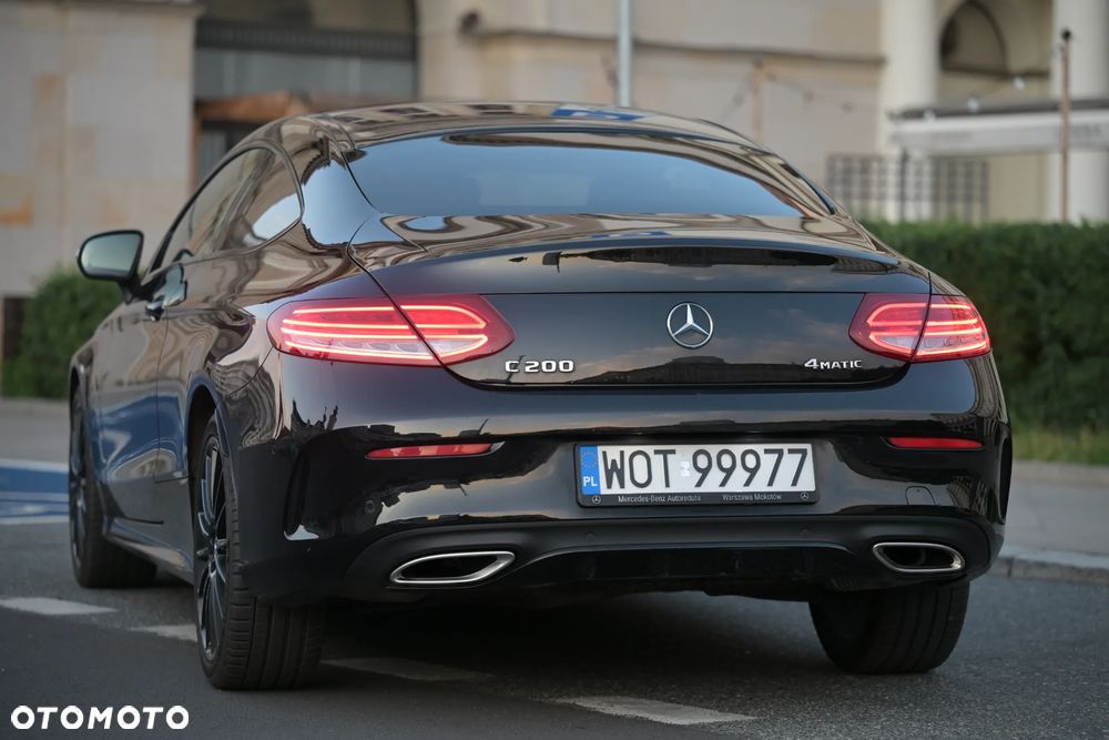 Mercedes-Benz Klasa C 200 4-Matic 9G-Tronic - 10