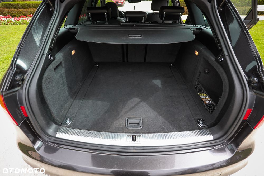 Audi A4 Avant - 22