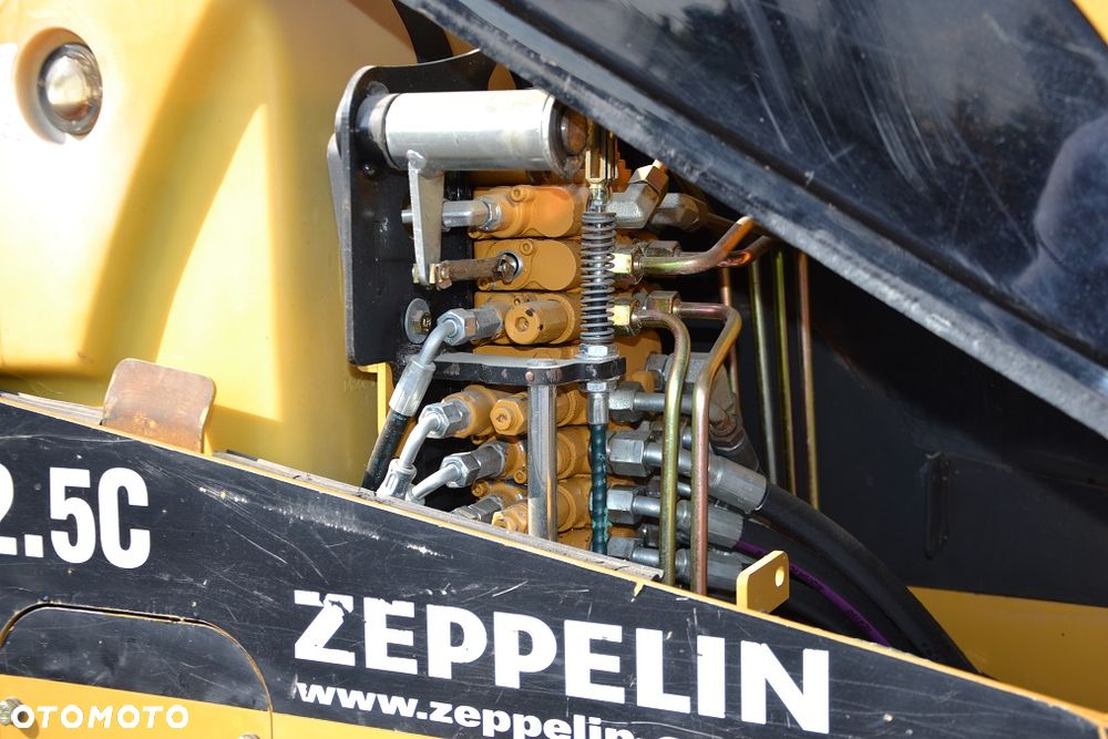 Caterpillar 302.5 - 18