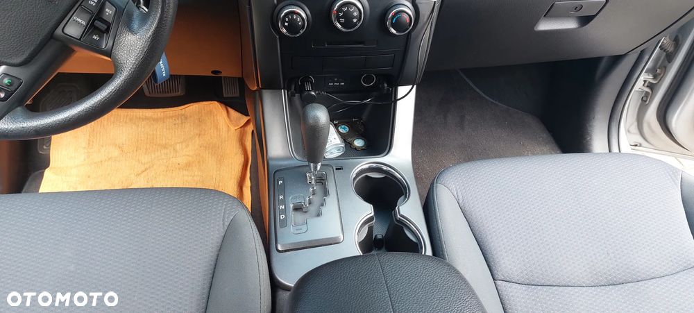 Kia Sorento 2.4 CVVT 4WD Vision - 12