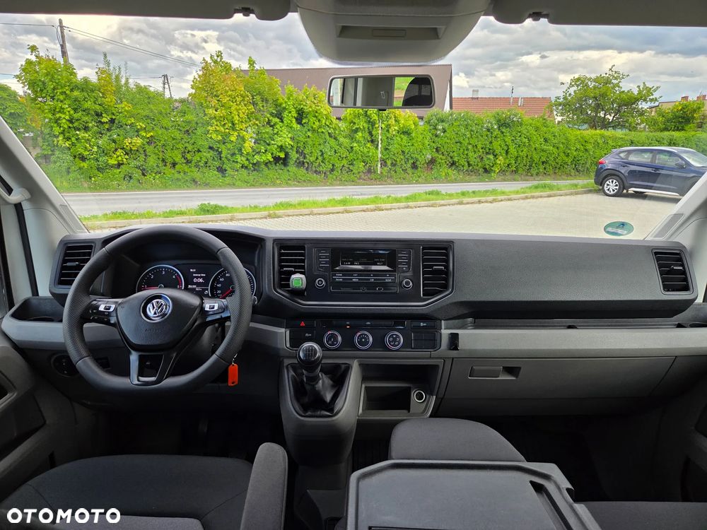 Volkswagen Crafter - 13
