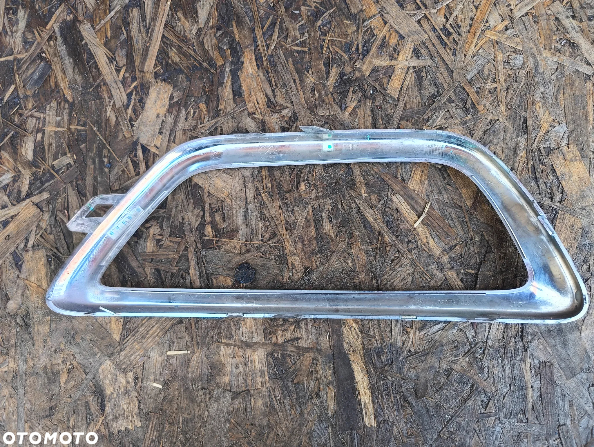 RAMKA ATRAPY ZDERZAKA RENAULT CAPTUR, 06.13 - 19 620757429R - 6