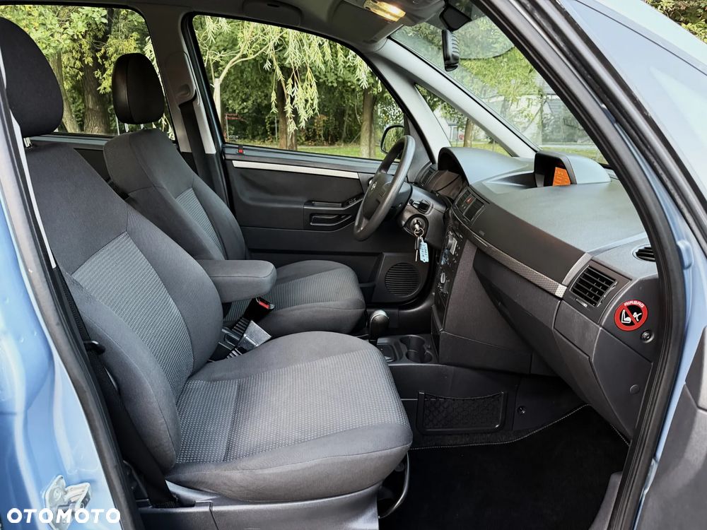 Opel Meriva 1.6 Cosmo MTA - 17