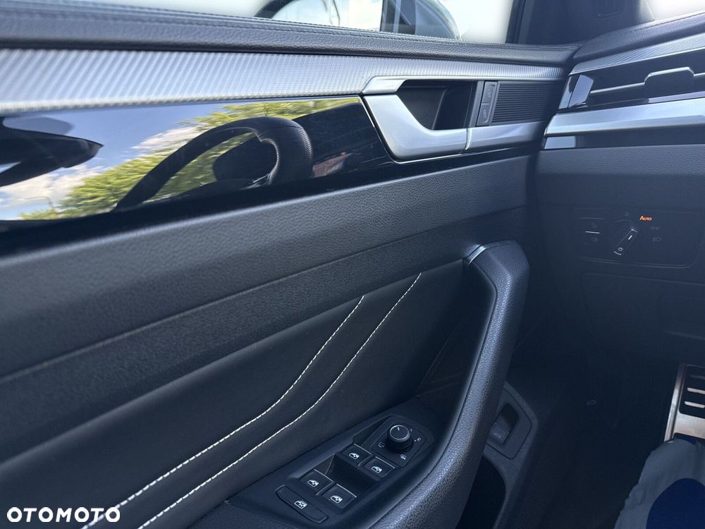 Volkswagen Arteon Shooting Brake 2.0 TDI R-Line DSG - 25