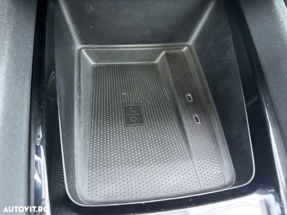 Skoda Octavia 2.0 TDI DSG Style - 19