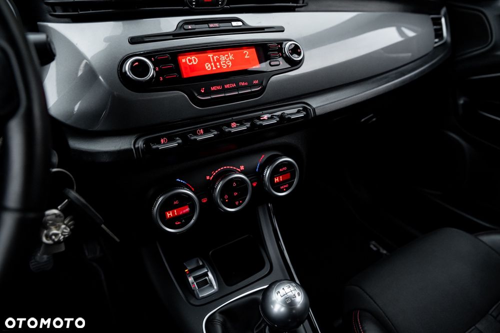 Alfa Romeo Giulietta 1.4 TB 16V Sport - 30