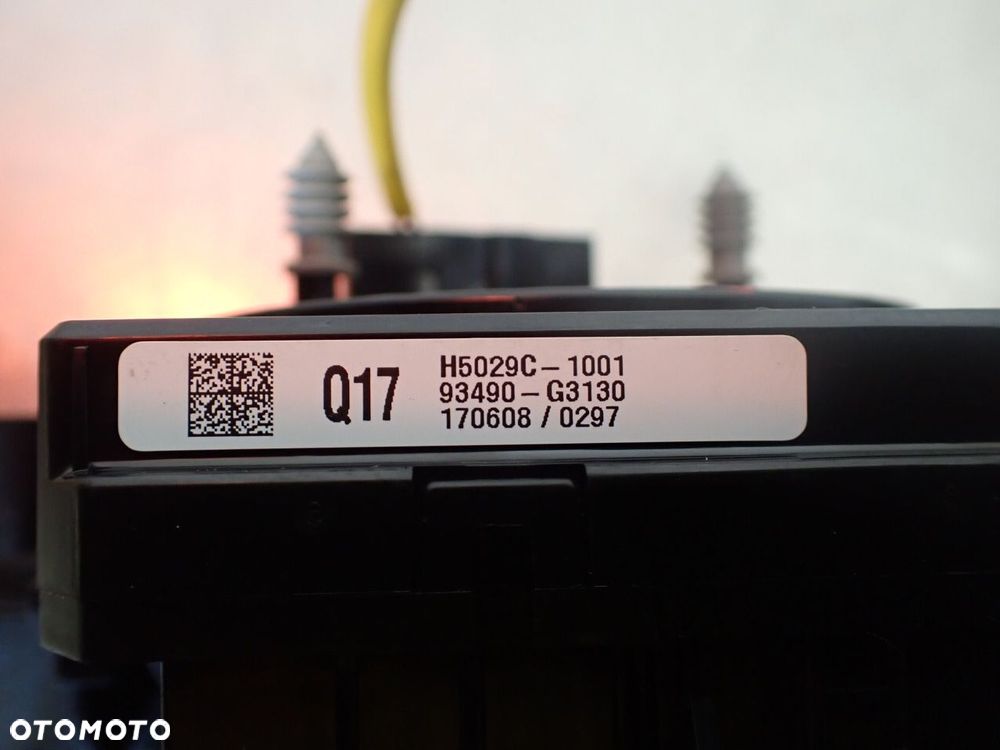 PAJĄK MANETKA HYUNDAI I30 III  93490-G3130   93404-G4850 - 7