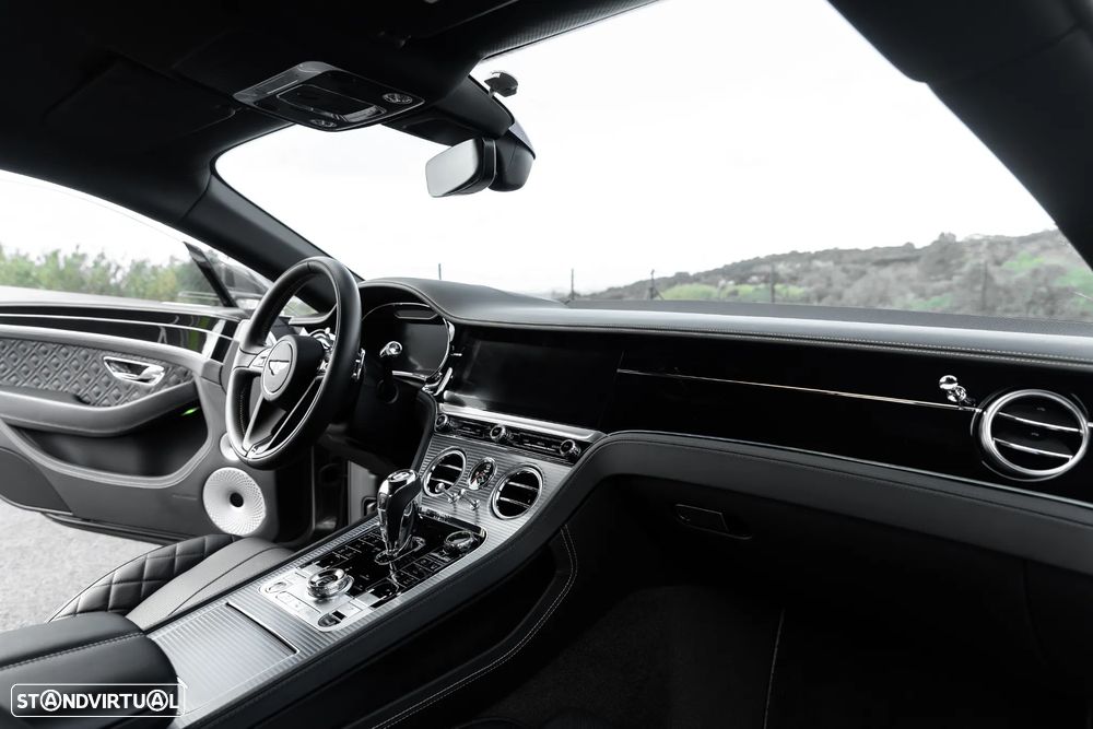 Bentley Continental GT W12 - 31