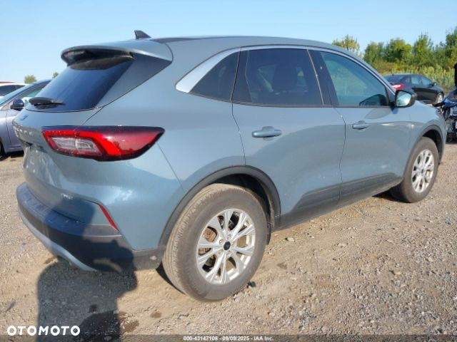 Ford Kuga 1.5 EcoBoost TITANIUM - 5