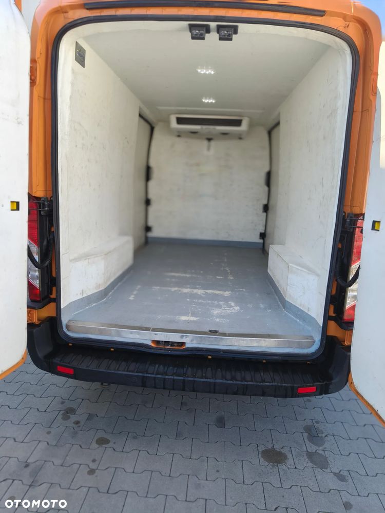 Ford Transit - 4