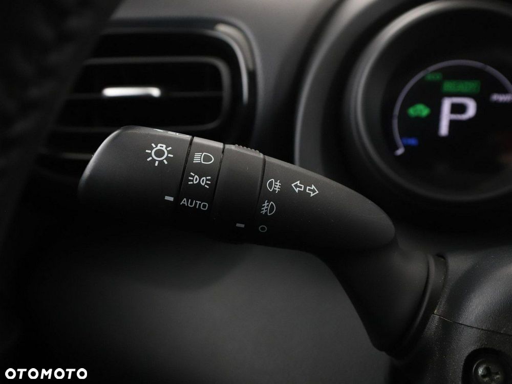 Toyota Yaris Cross Hybrid 1.5 Style - 33