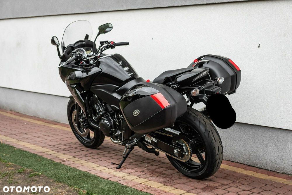 Honda CBF - 5