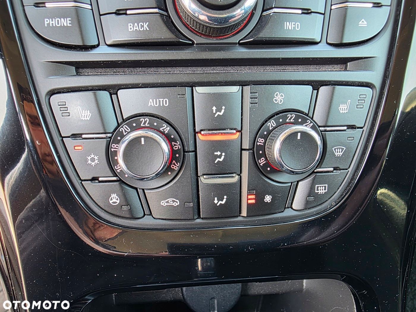 OPEL ASTRA J IV 4 MERIVA B PANEL KLIMATYZACJI KLIMATRONIK GRZANE FOTELE - 1