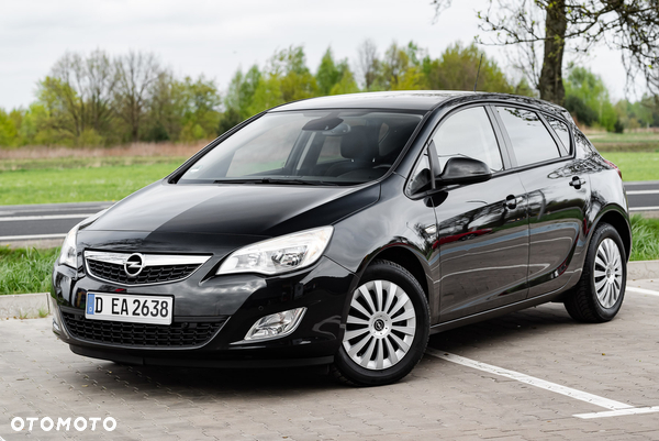 Opel Astra 1.7 CDTI DPF 150 Jahre