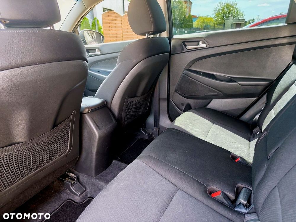 Hyundai Tucson 1.6 GDi 2WD Trend - 32
