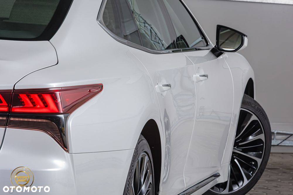 Lexus LS - 14
