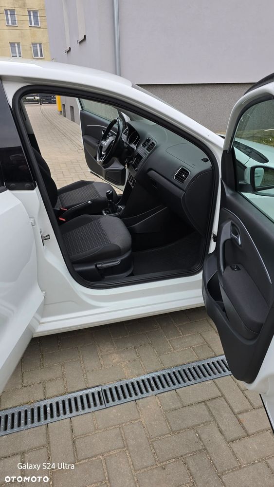 Volkswagen Polo 1.2 TSI BMT Comfortline - 28