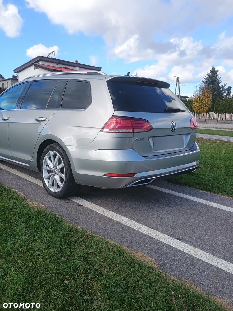 Volkswagen Golf - 5