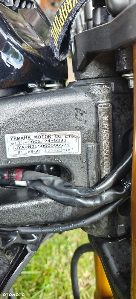 Yamaha FZ8 - 8