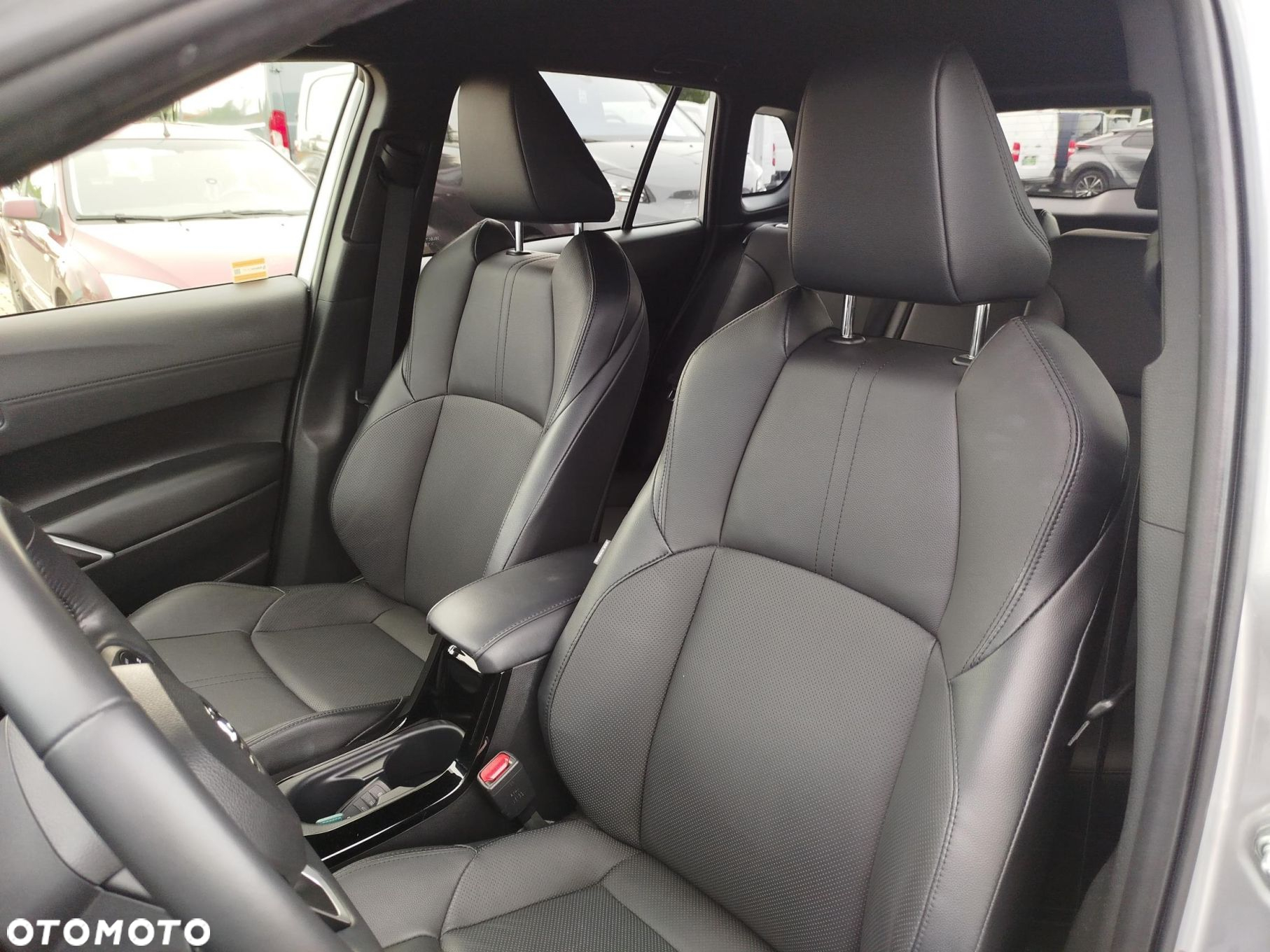 Toyota Corolla Cross - 11
