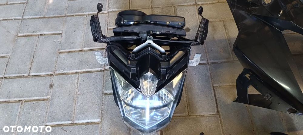 YAMAHA XJ6 REFLEKTOR LAMPA LICZNIK ZEGARY STELAŻ WYPEŁNIENIE OWIEWKA - 2
