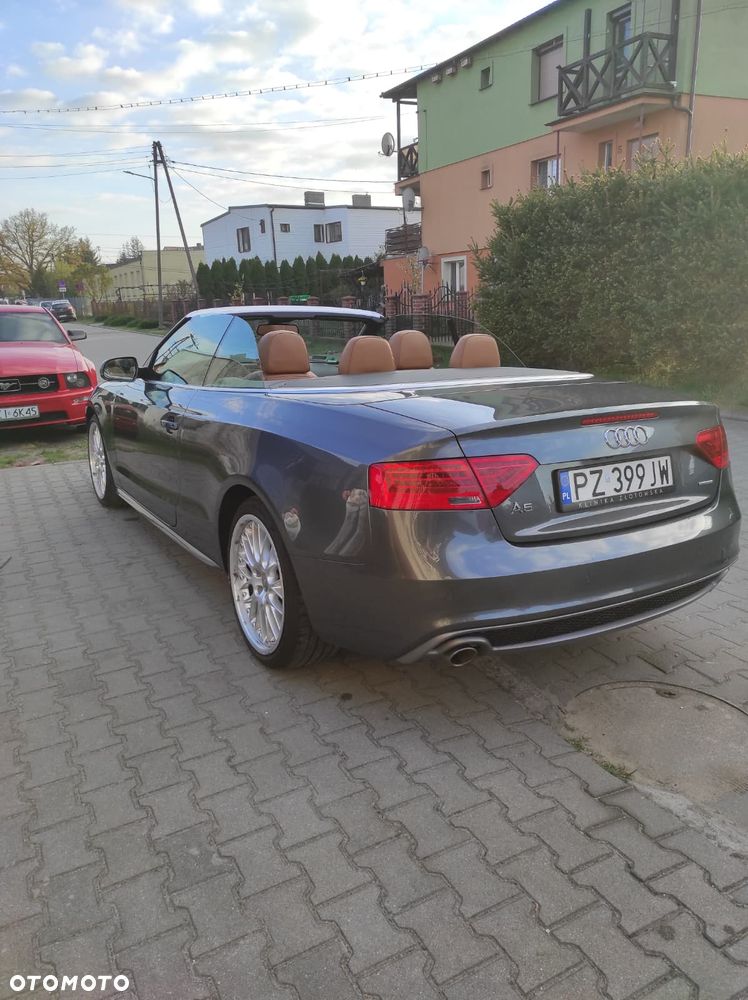 Audi A5 Cabrio 3.0 TDI DPF quattro S tronic - 3