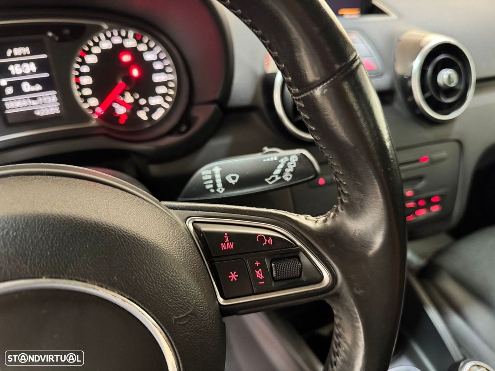 Audi A1 1.6 TDI Sport - 17