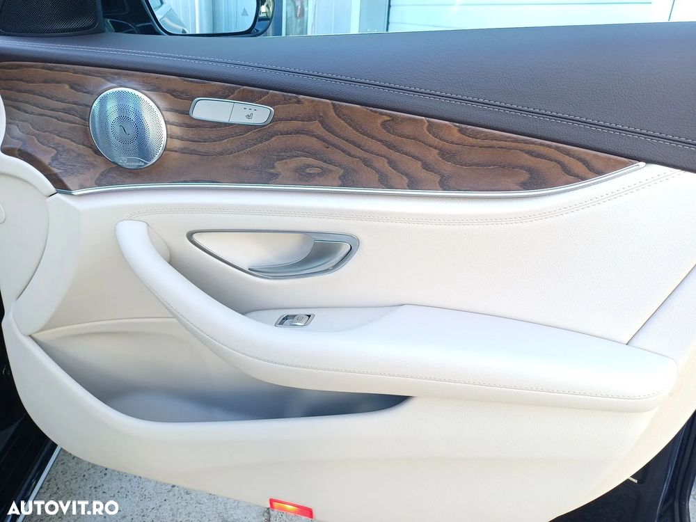 Mercedes-Benz E 200 9G-TRONIC Exclusive - 25